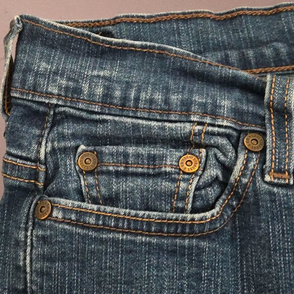 Women's Petite Levi's Perfectly Slimming Boot Cut 512 Jeans Size 14P Short - Picture 3 of 10